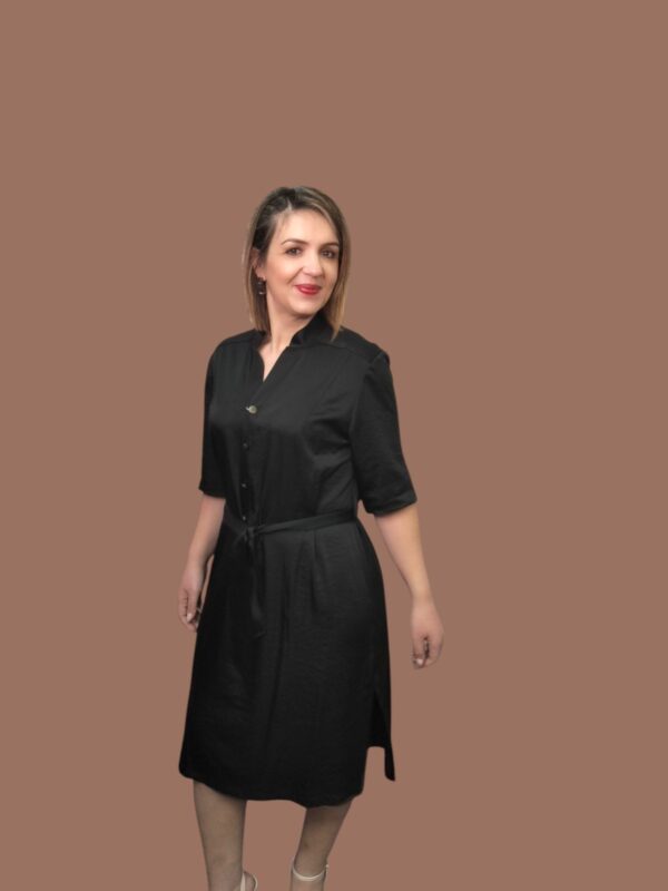 Vestido camiseiro curto - Image 2