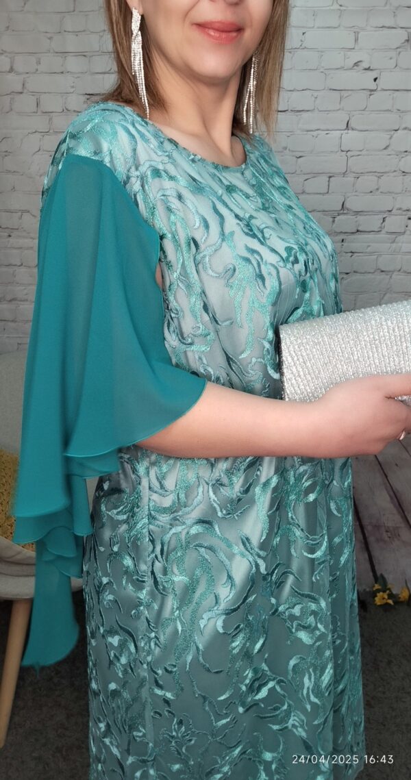 Vestido Verde rendado - Image 4